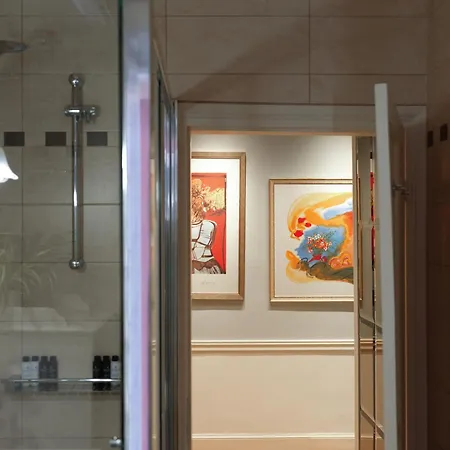 Mimi & Coco Old Corfu Town